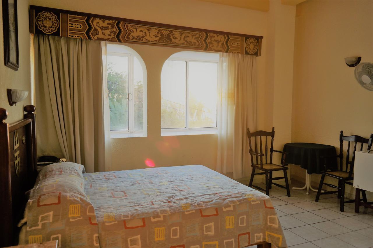 Hotel Pekin La Paz Ngoại thất bức ảnh