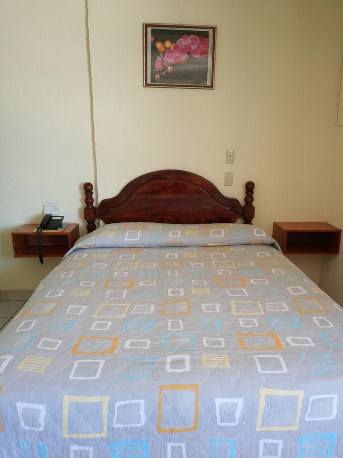 Hotel Pekin La Paz Ngoại thất bức ảnh
